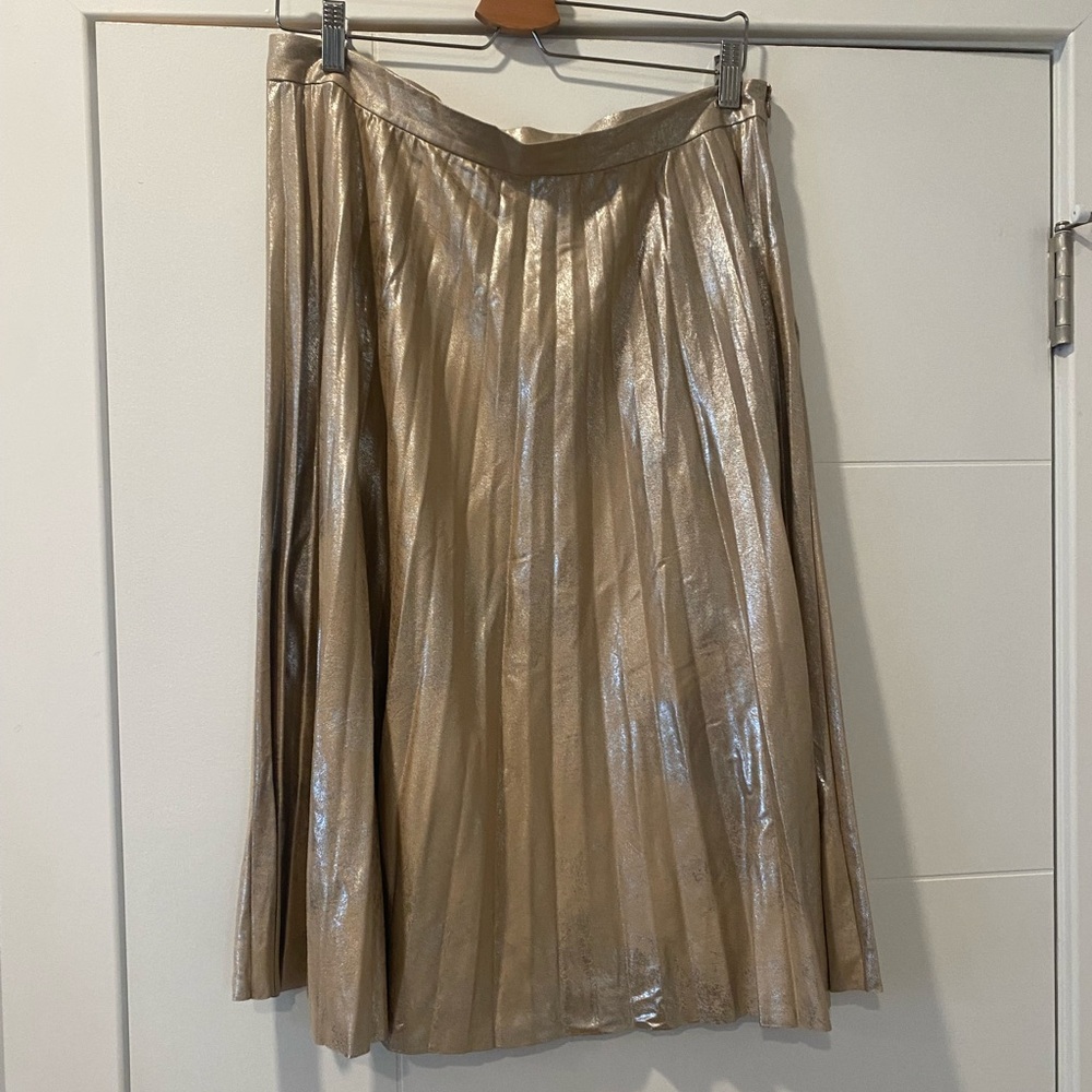 Anthropologie champagne pleated skirt